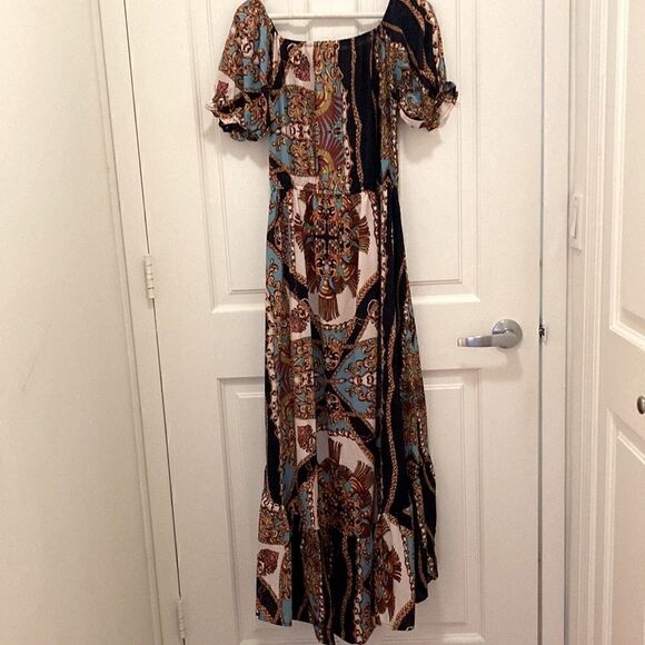 Golden Sirena Maxi Dress On/Off Shoulder, Short Sleeve, High Low Ruffled hem. - Picture 3 of 9